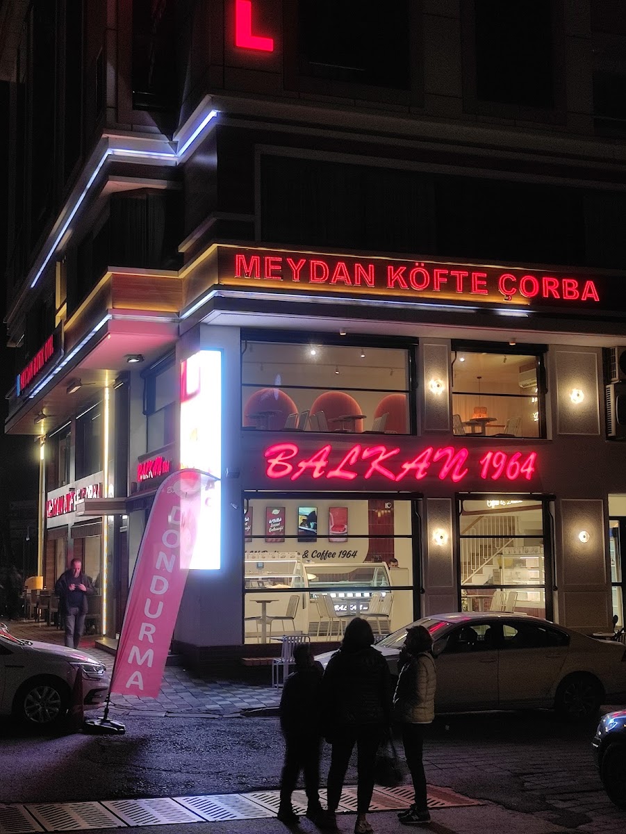 Balkan Pastanesi Ve Dondurma